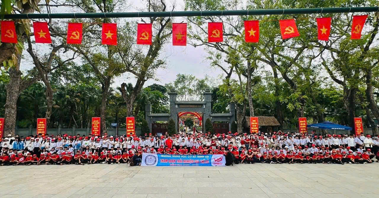 TRƯỜNG THCS TRINH LỢI TỔ CHỨC CHO HỌC SINH KHỐI 6,7,8 THAM QUAN TRẢI NGHIỆM CÁC ĐỊA CHỈ ĐỎ VỚI CHỦ ĐỀ “HÀNH TRÌNH VỀ CỘI NGUỒN”
